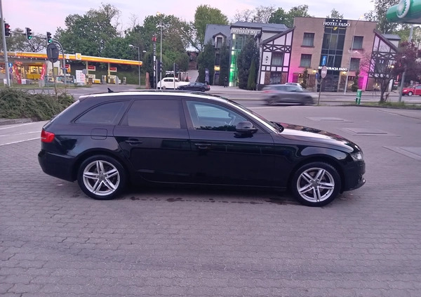 Audi A4 cena 24800 przebieg: 280000, rok produkcji 2008 z Młynary małe 67